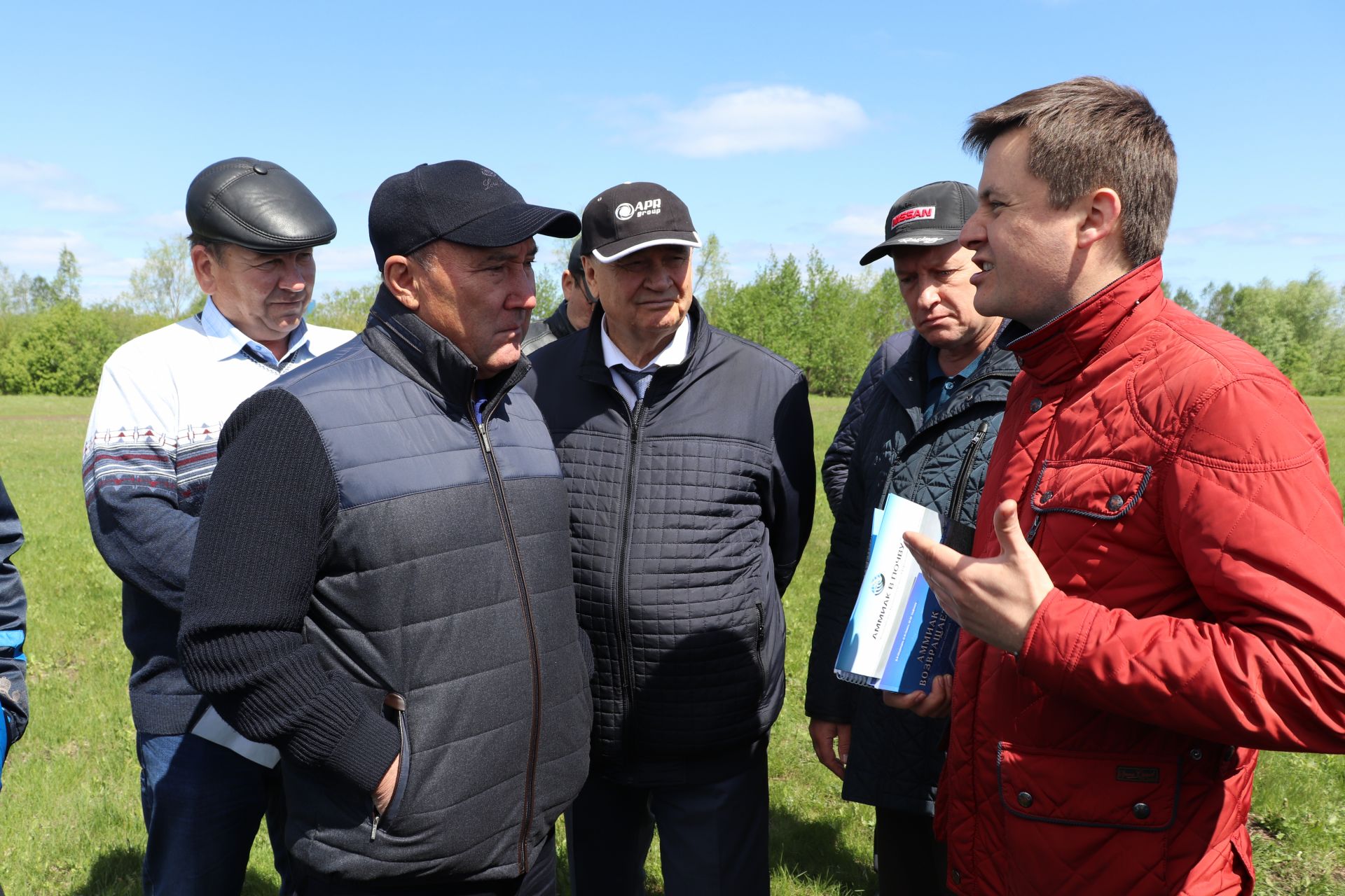 Министр Марат Ахметов остался доволен делами на Алькеевской земле