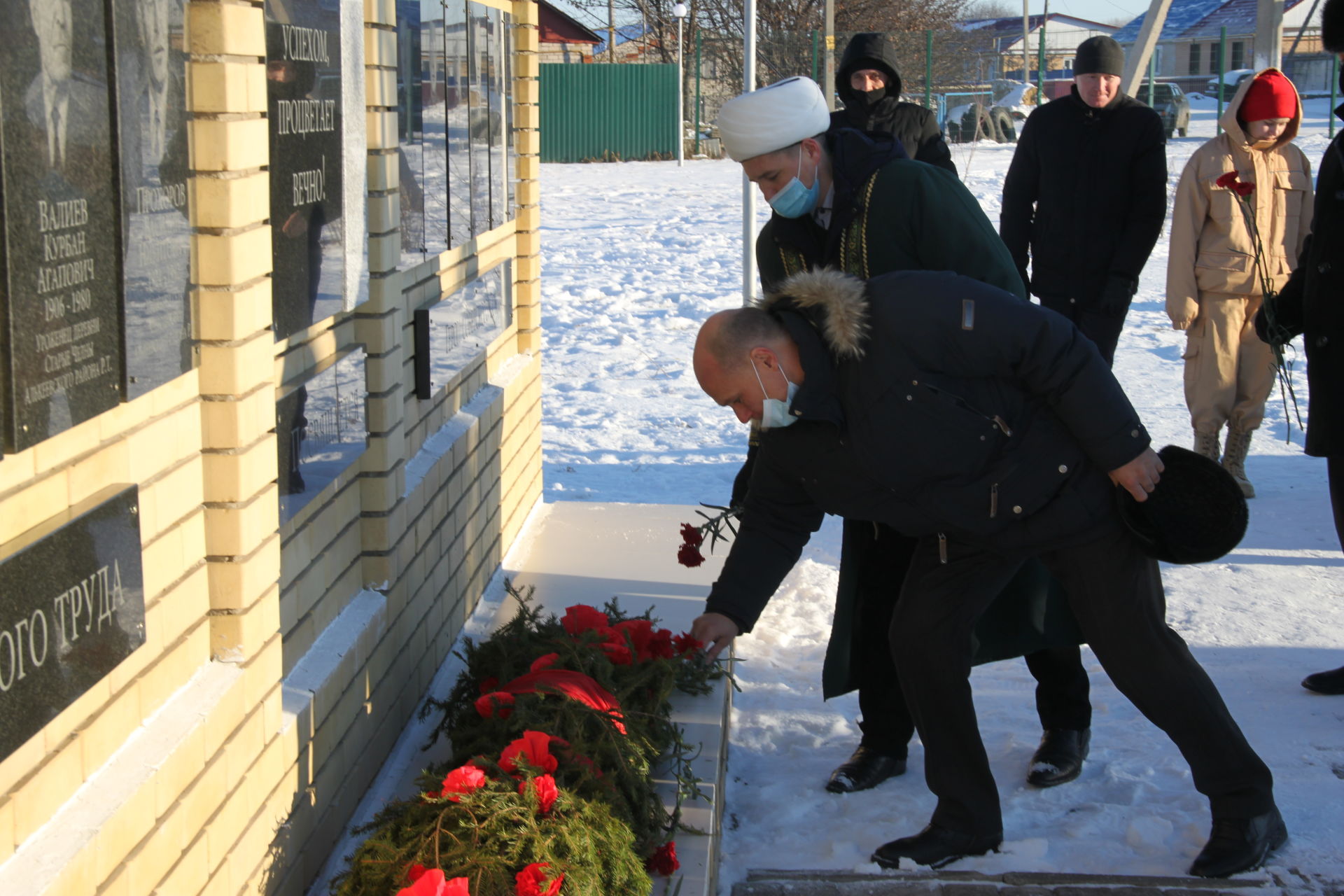 В Алькеевском районе почтили память  Героев Отечества