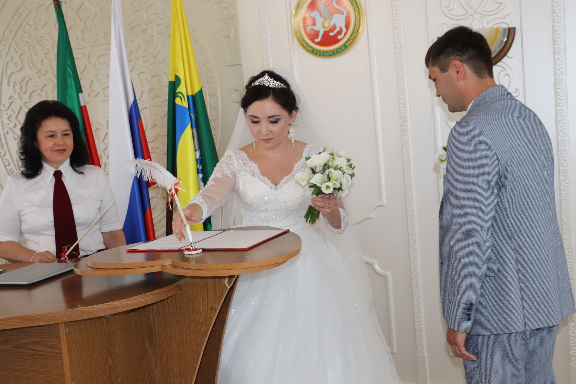 В Алькеевском районном отделе ЗАГС зарегистрирована пара Ильдара и Айгуль Садыковых