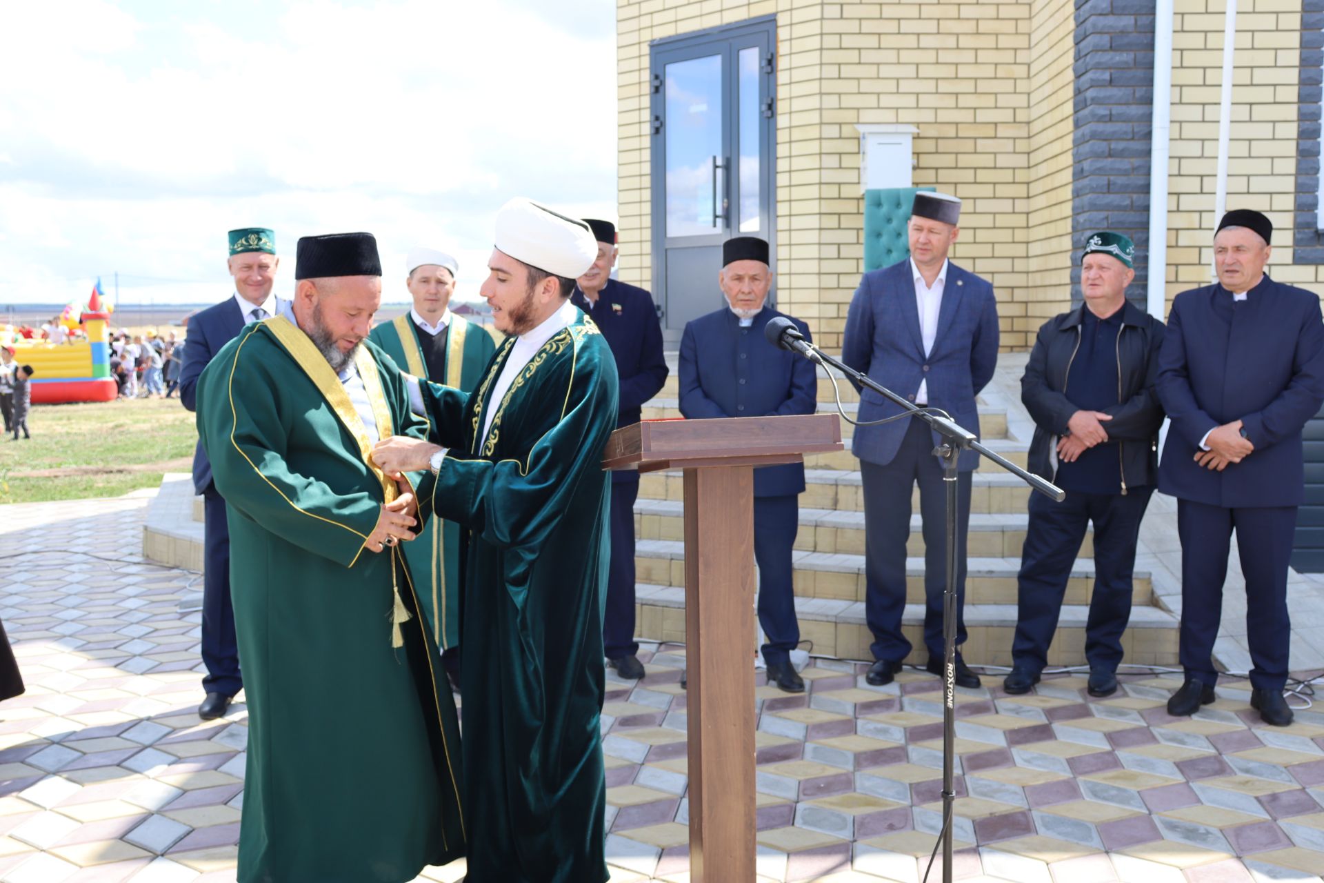 Базарлы Матакта Өмет мәчете ачылды