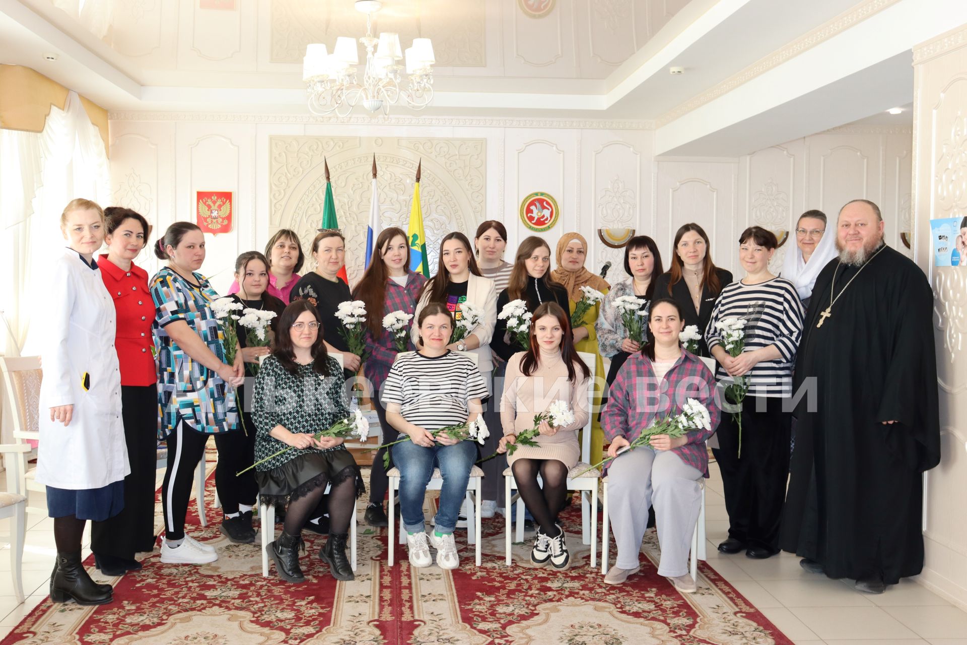 Әлки районында йөкле хатын-кызлар көнен билгеләп үттеләр