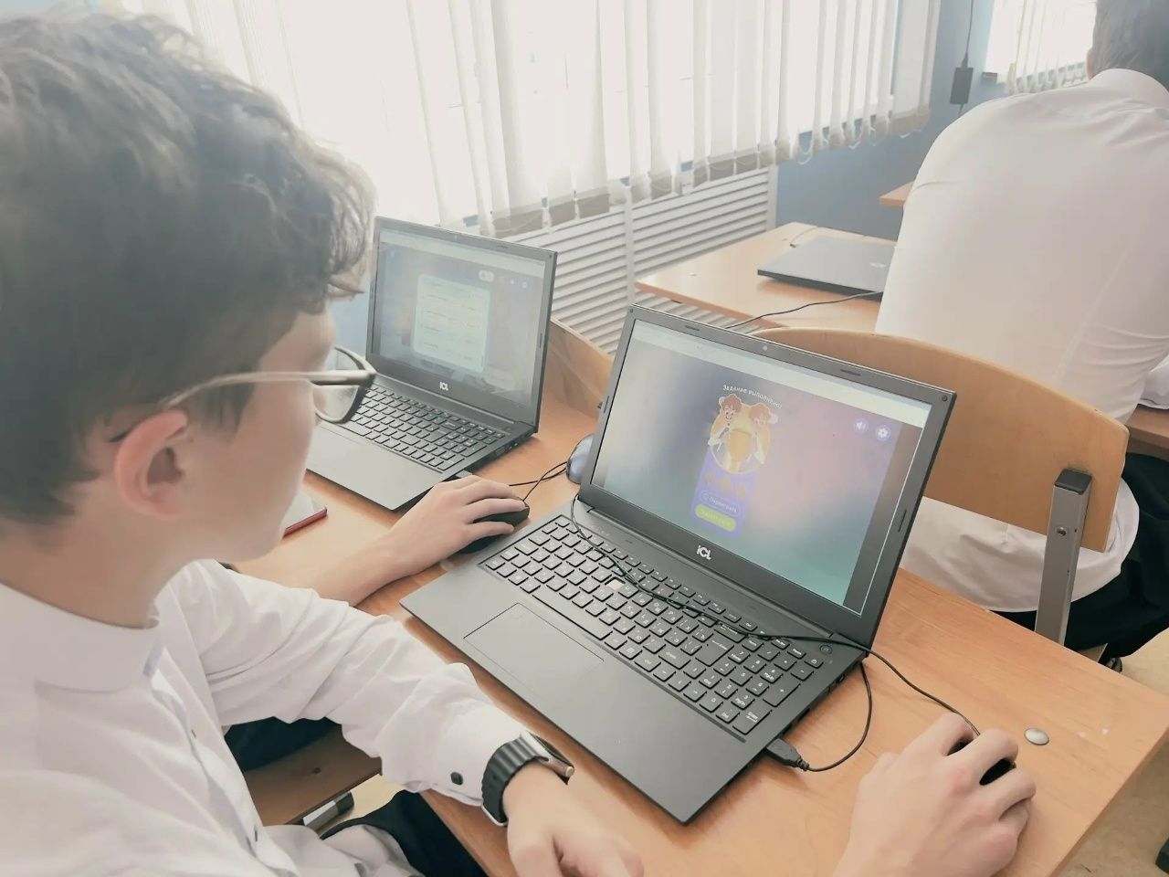 „Урок цифры“ в Алькеевском районе: школьники осваивают ИИ и 3D‑технологии