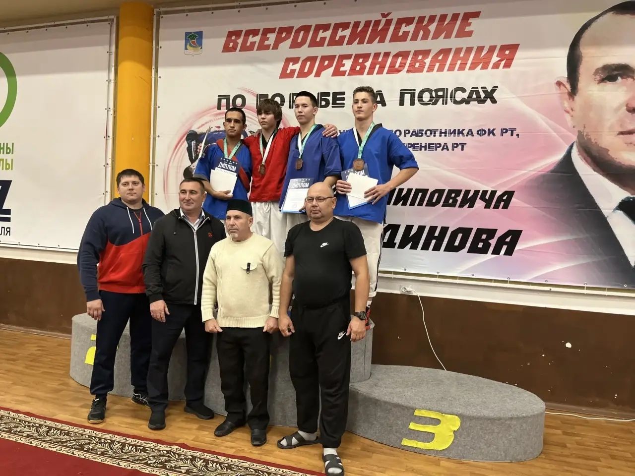 Әлки районы көрәшчеләре призлы урыннарда