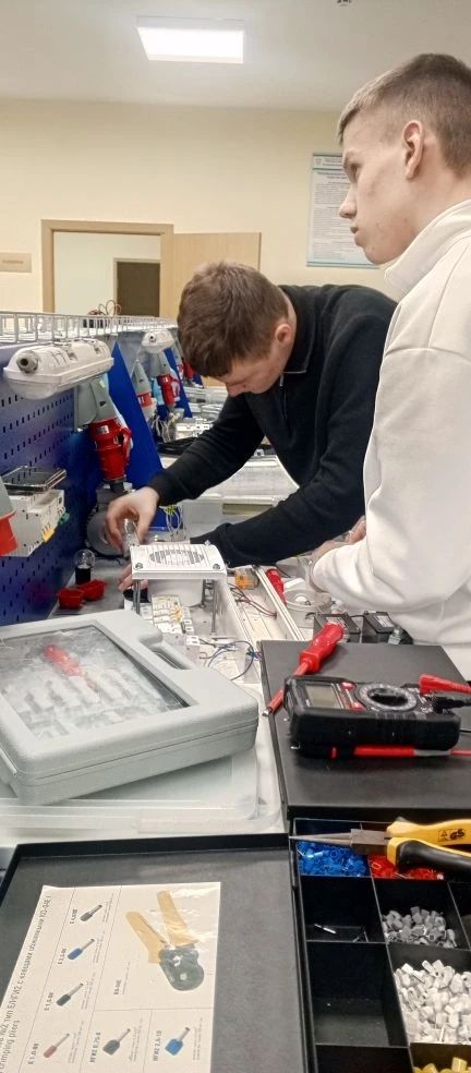 Әлки районы укучылары Казан энергетика университетында практика уздылар