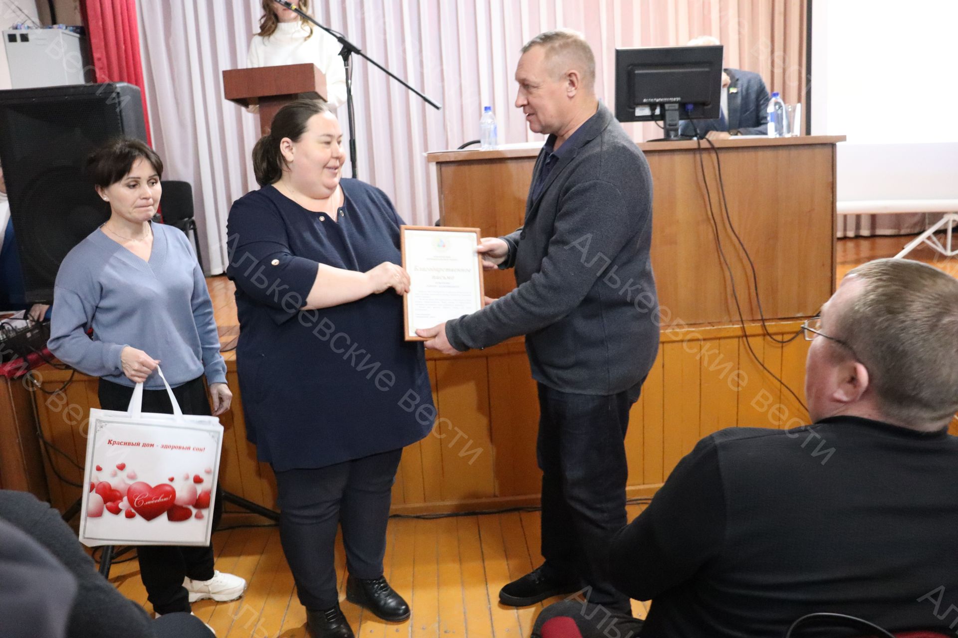 Старохурадинское поселение самое развитое и богатое в Алькеевском районе поселение
