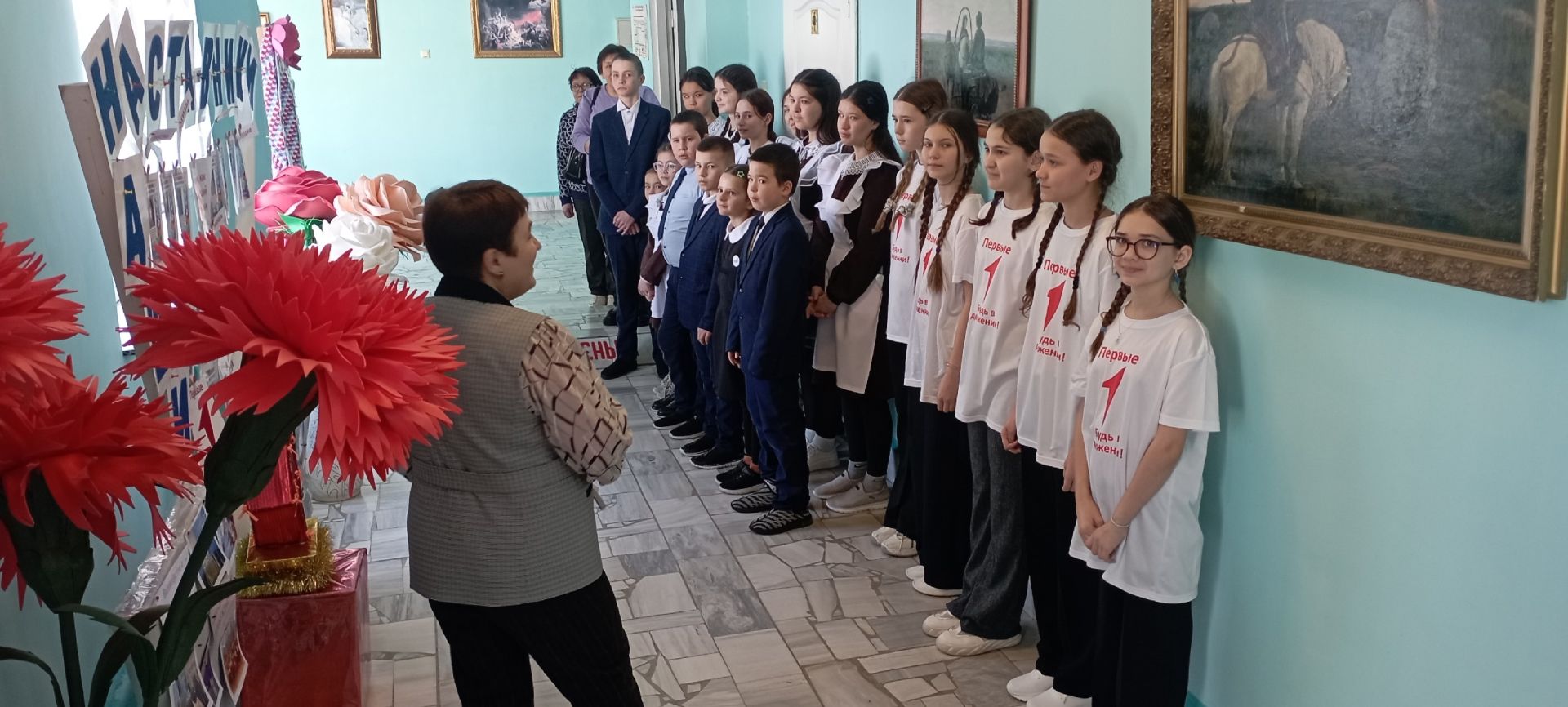 Юхмачы мәктәбендә «Пламя» һәм «Звезда» башлангыч бүлекчәләренең очрашуы узды