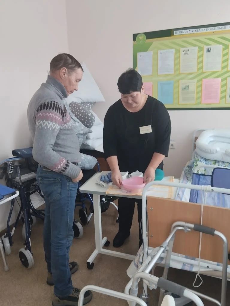 В Алькеевском районе работает «Школа ухода»