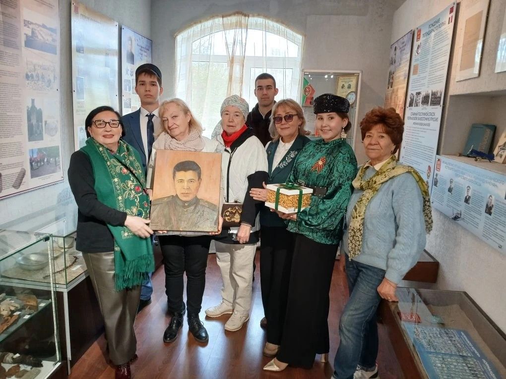 Калининград өлкәсендә Фатих Кәрим истәлеген мәңгеләштерделәр