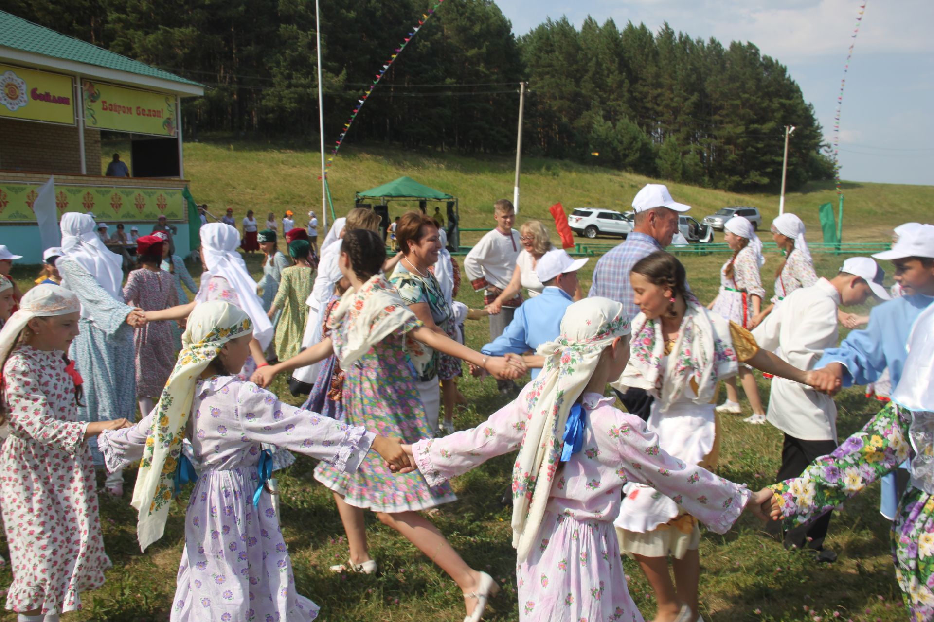 Республиканский фестиваль "Әйлән-бәйлән"