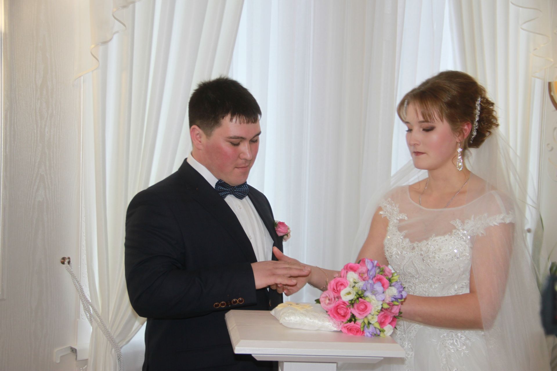 Регистрация брака Артема Калсанова и Светланы Павловой