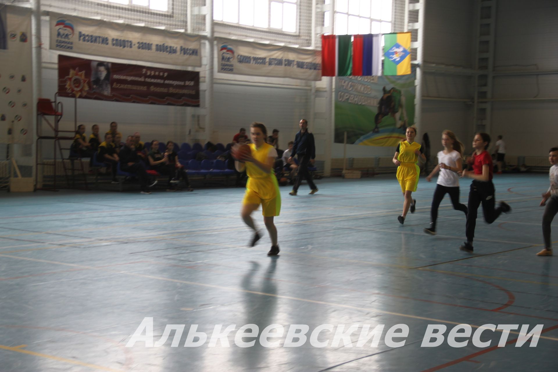 Бөек Ватан сугышы ветераны Фоат Әхмәтшин истәлегенә баскетбол турниры