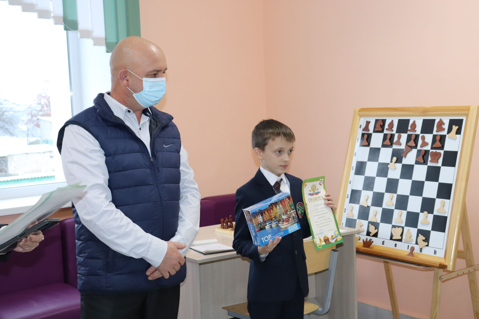 Нәби Дәүли исемендәге гимназиядә шахмат турниры
