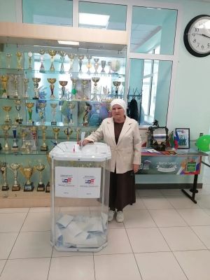 Мать погибшего героя СВО проявила гражданскую позицию на выборах в Алькеевском районе