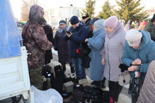 В Алькеевском районе состоялась предновогодняя ярмарка