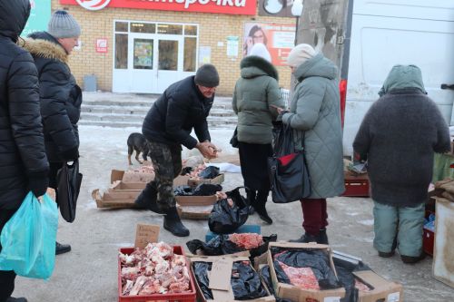 В Алькеевском районе состоялась предновогодняя ярмарка