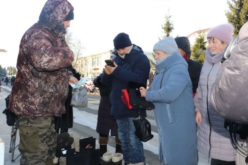 В Алькеевском районе состоялась предновогодняя ярмарка