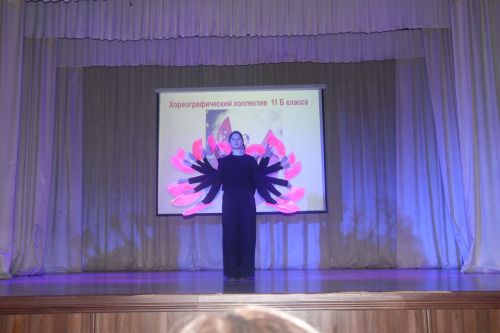 Базарлы Матак урта мәктәбе коллективы йомгаклау концерты күрсәтте