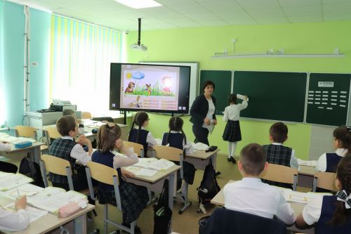 В Алькеевском районе учителя из шести районов республики прошли стажировку