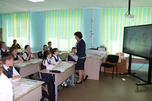 В Алькеевском районе учителя из шести районов республики прошли стажировку
