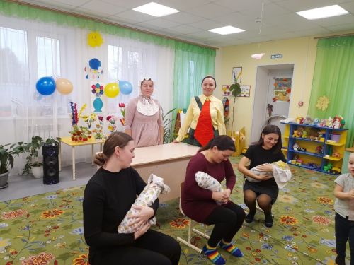 Югары Әлморза балалар бакчасында «Әниләр бәйрәме» булып үтте