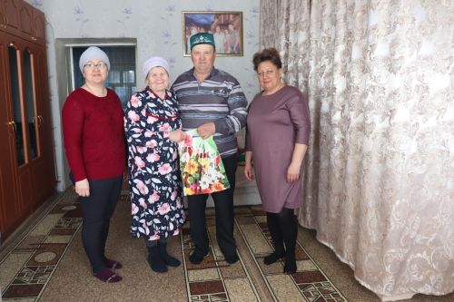 Әлки районында яшәүче Роза һәм Шамил Әхмәтҗановлар язмышларына рәхмәтле