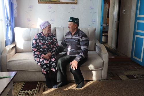 Әлки районында яшәүче Роза һәм Шамил Әхмәтҗановлар язмышларына рәхмәтле
