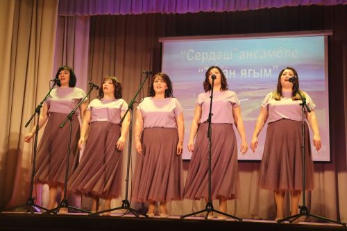 Әлки районы: Базарлы Матакның Нәби Дәүли исемендәге гимназиясе коллективының хисап концерты булды