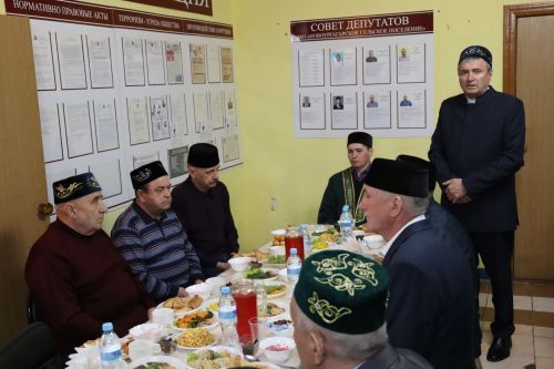 Фоат Вәлиев: “Тынычлык теләп, догалар кылыйк”