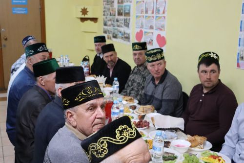 Фоат Вәлиев: “Тынычлык теләп, догалар кылыйк”