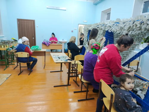 Әлки районында яшәүчеләр гуманитар йөк җыюда актив катнашалар