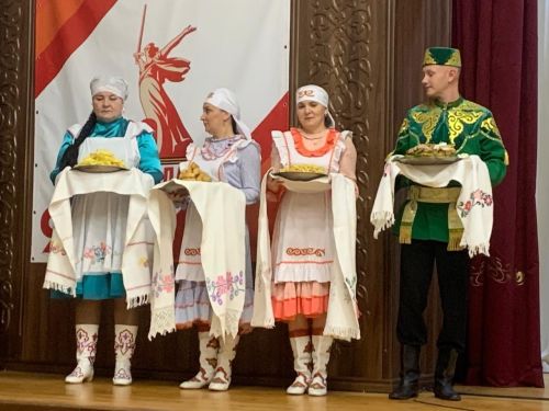 Әлкилеләрне милли ризыклар белән сыйладылар