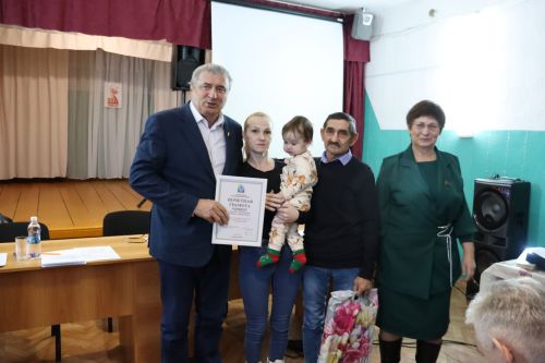 Иске Матак авыл җирлеге башлыгы билгеләнгән бурычларның күбесен үтәгән