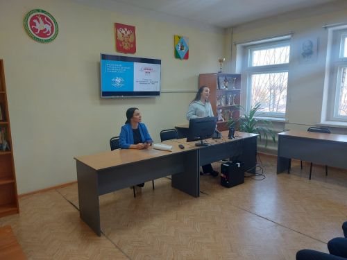 Старшеклассники  встретились с врачами Алькеевского района