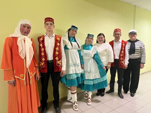 Спортсмены и артисты Алькеевского района подарили землякам концерт