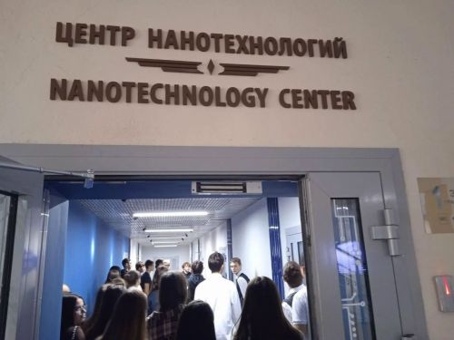 Яңа Салман мәктәбе укучылары Казанның КНИТУ-КАИ алдынгы инженерлык мәктәбендә булды