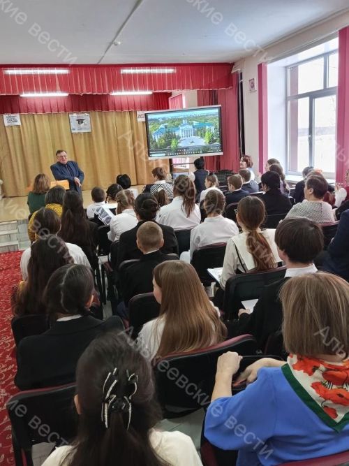 В Чувашско-Бродской школе прошла  межрайонная научно-практическая конференция «Хочу всё знать»