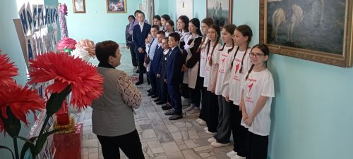 Юхмачы мәктәбендә «Пламя» һәм «Звезда» башлангыч бүлекчәләренең очрашуы узды
