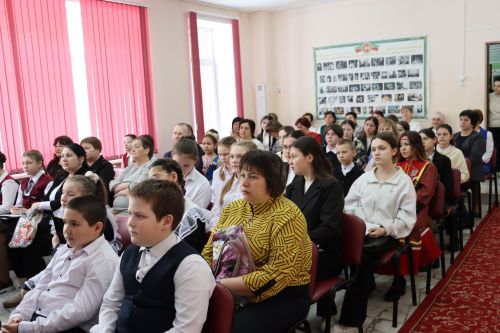 В Чувашско-Бродской  школе прошла III муниципальная научно-практическая конференция «Хочу всё знать»