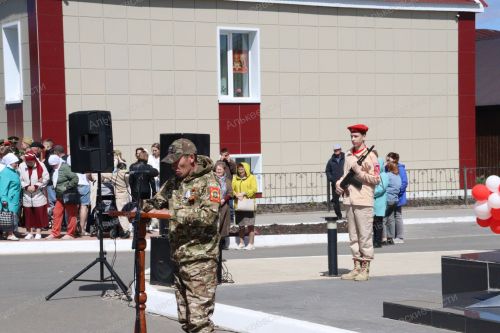 Сегодня – великий праздник, День Победы!