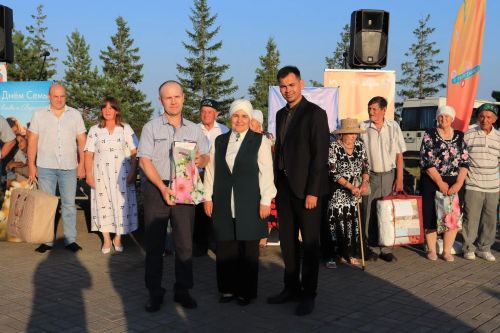 Базарлы Матак “Ана даны” паркында Гаилә, мәхәббәт һәм тугрылык көне билгеләп үтелде