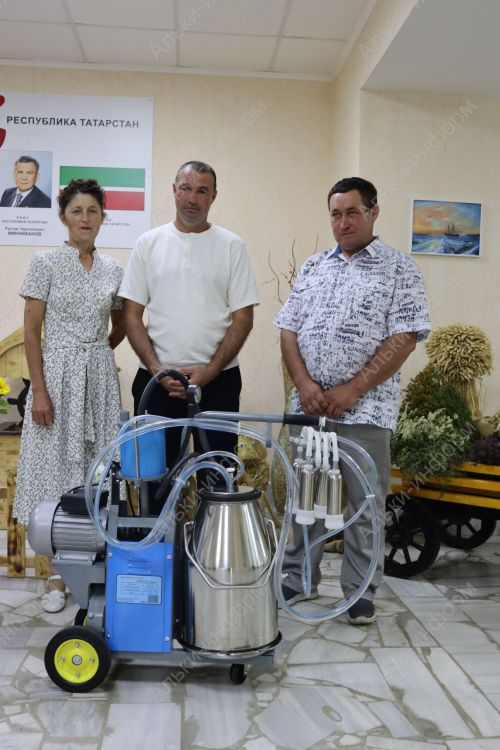 Әлки районында савымчылар һәм сөт җыючыларның слеты  узды