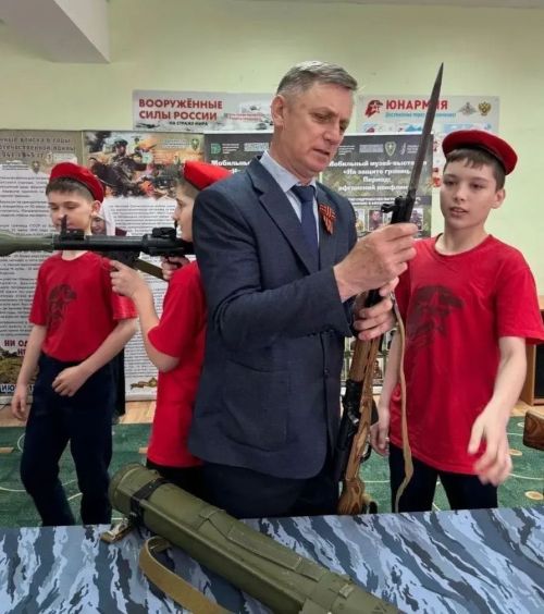 В Юхмачинской школе сохраняют память о защитниках Отечества