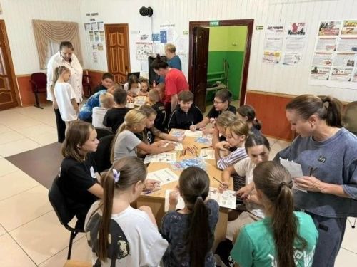 Патриотическое мероприятие провели в клубе-музее П.П. Хузангая, посвященное Флагу России