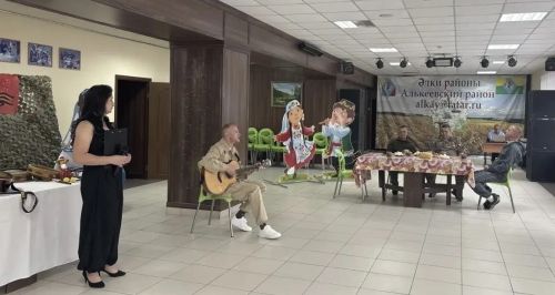 Әлки районы мәдәният йортында МХОда катнашучылар белән очрашу узды