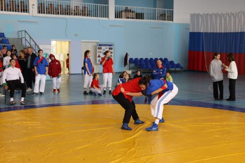 Айрат Хәйруллин истәлегенә багышланган билбау белән көрәш буенча республика турниры