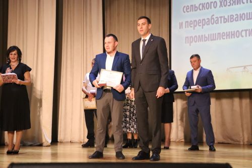 Әлкинең алдынгы авыл хуҗалыгы хезмәткәрләре слеты