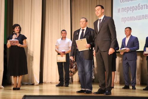 Әлкинең алдынгы авыл хуҗалыгы хезмәткәрләре слеты