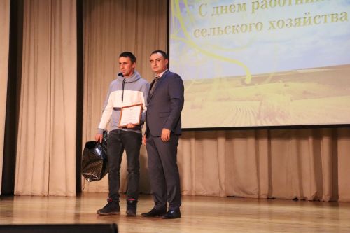 Әлкинең алдынгы авыл хуҗалыгы хезмәткәрләре слеты