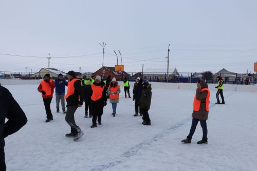 Футбол на льду среди молодежи