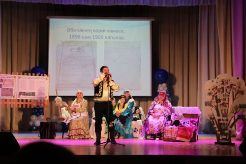 “Тарихта без эзлебез” дип исемләнгән шәҗәрәләр фестиваленең зона этабы